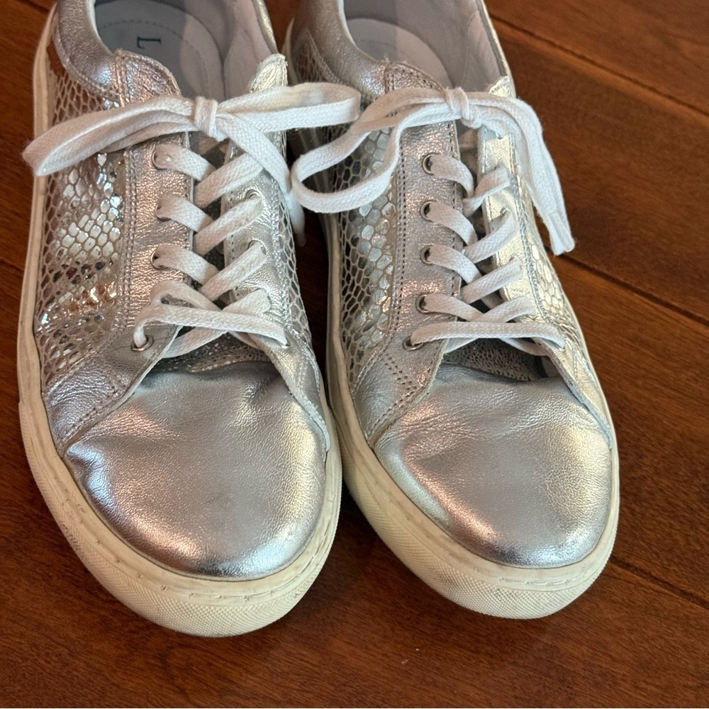 Lasocki Elegant Silver Women's Sneakers size 10 - Picture 2 of 8